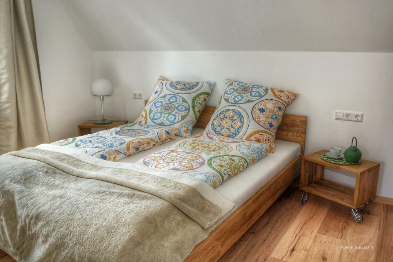 Apartment Am Schlosshof Besigheim Room photo